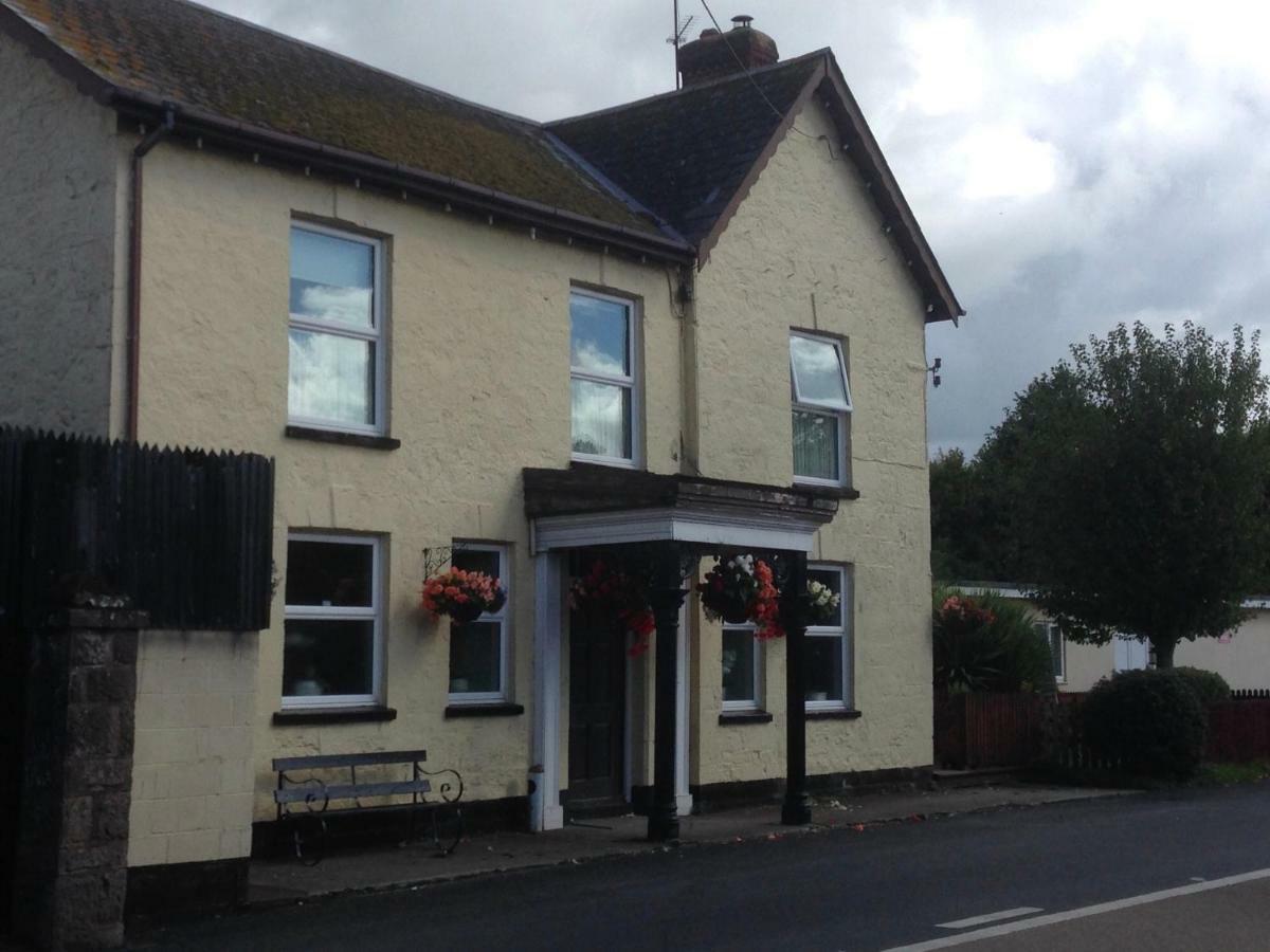 Crossways Tavern Exeter Exteriér fotografie